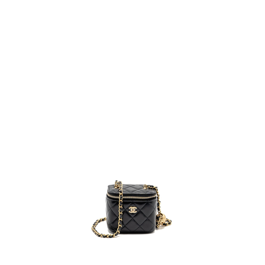 CHANEL PEARL CRUSH MINI VANITY WITH CHAIN LAMBSKIN BLACK GHW (MICROCHIP)