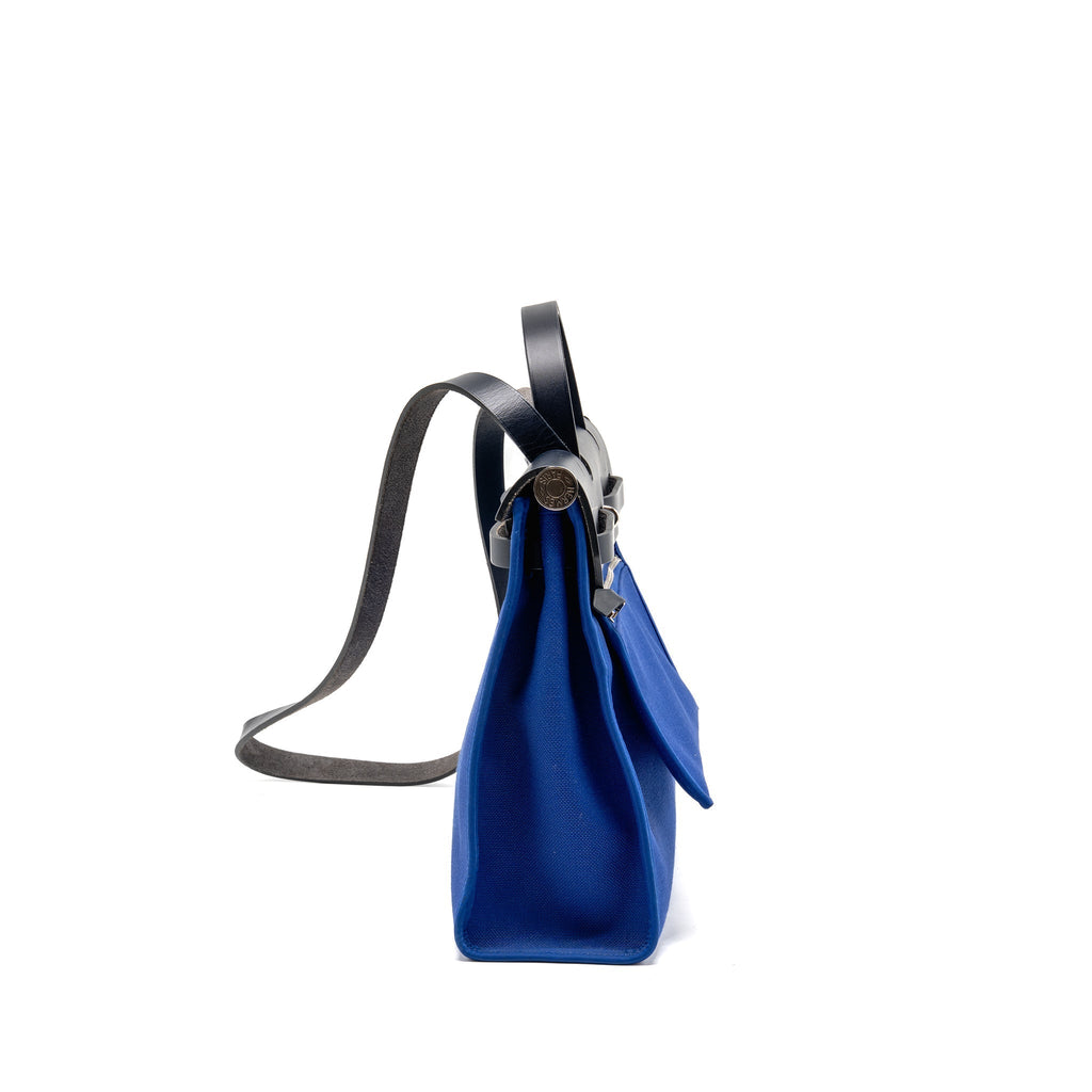 HERMES HERBAG 31 ZIP BAG CANVAS/HUNTER LEATHER BLEU ELECTRIQUE/BLEU INDIGO SHW