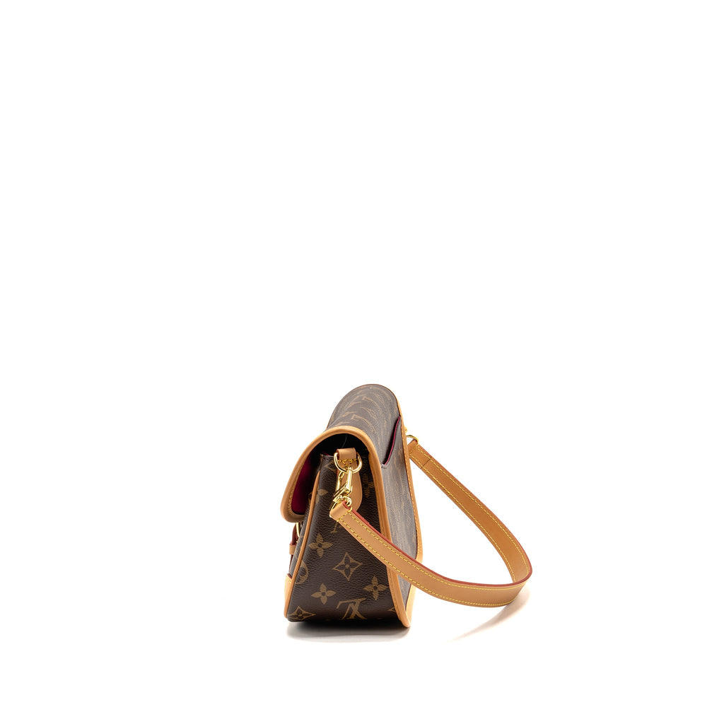 Louis Vuitton Diane bag monogram canvas pink strap GHW