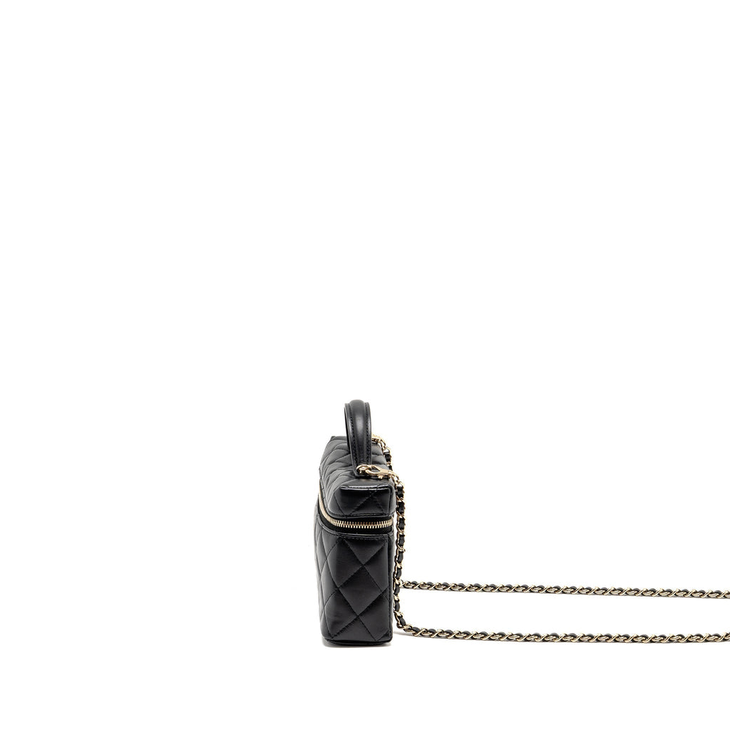 CHANEL 25B CC TOP HANDLE VANITY WITH CHAIN LAMBSKIN BLACK LGHW (MICROCHIP)