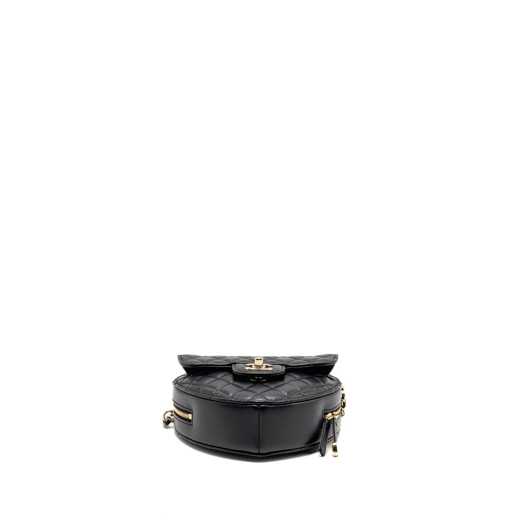 CHANEL 22S HEART BAG LAMBSKIN BLACK LGHW (MICROCHIP)