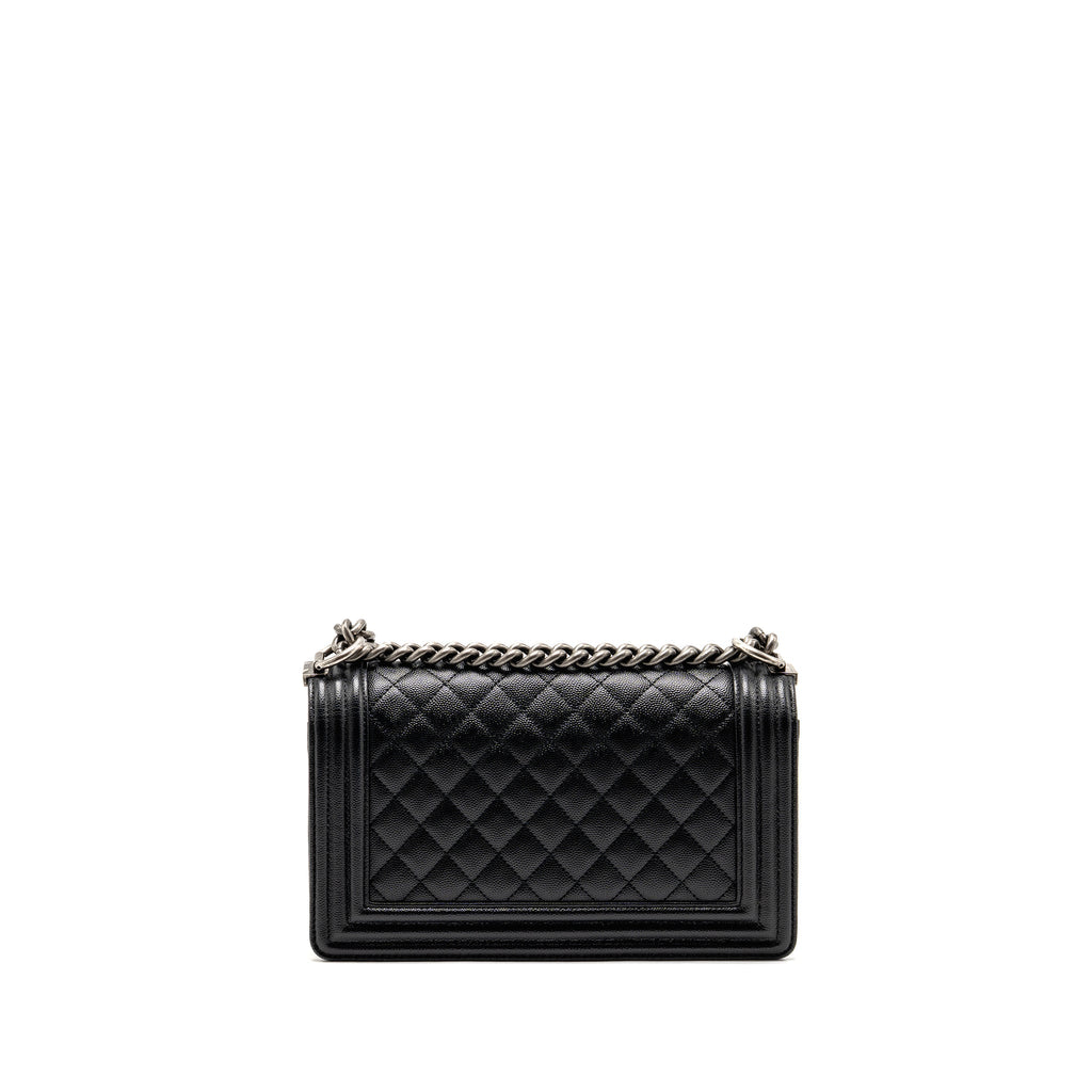CHANEL MEDIUM BOY BAG CAVIAR BLACK SHW