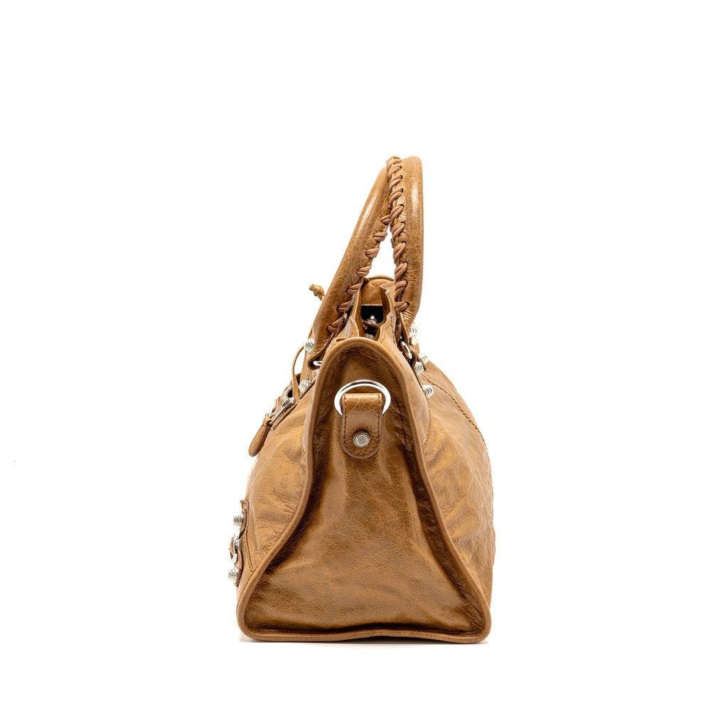 BALENCIAGA CLASSIC CITY BAG AGED CALFSKIN DARK BEIGE SHW