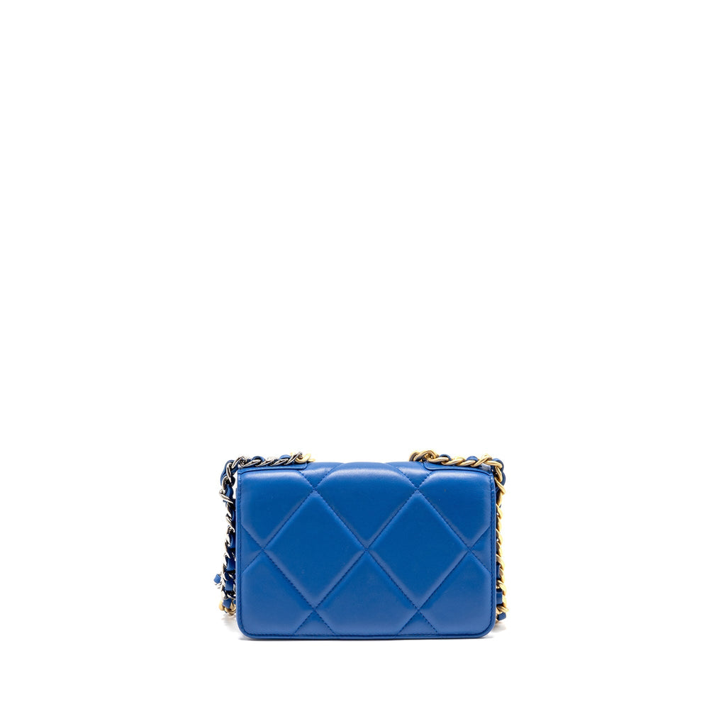 CHANEL 19 WALLET ON CHAIN LAMBSKIN BLUE MULTICOLOUR HARDWARE