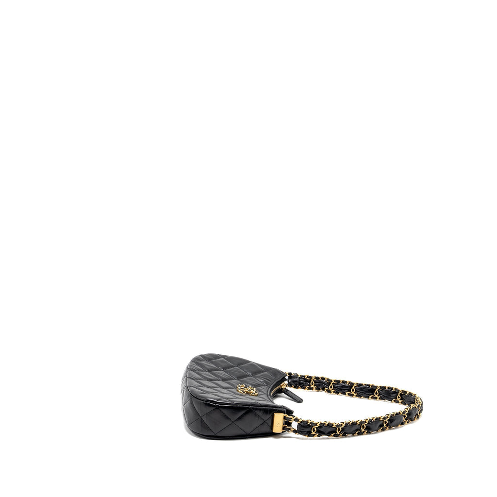 CHANEL 23K SMALL HOBO SHOULDER BAG CALFSKIN BLACK GHW (MICROCHIP)