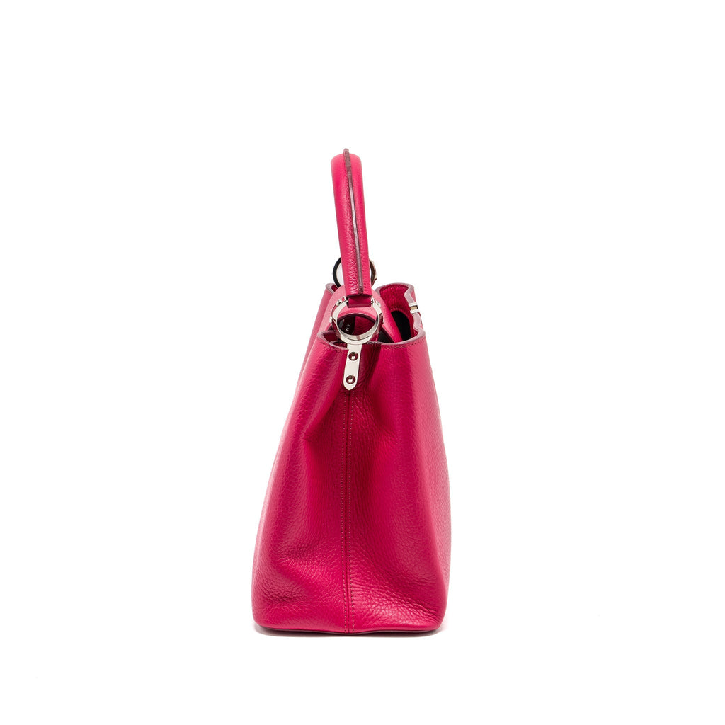 LOUIS VUITTON CAPUCINES TAURILLON HOT PINK SHW