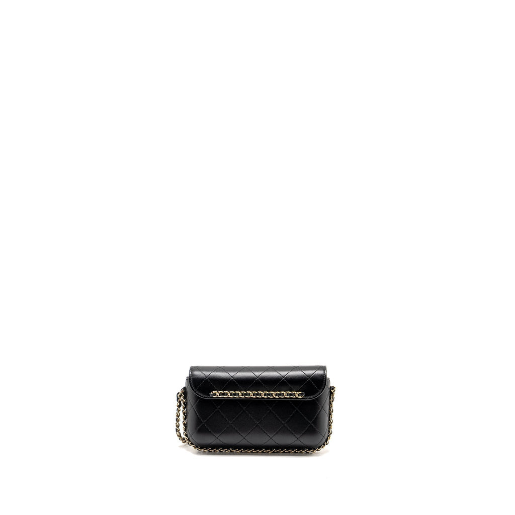 CHANEL 22A PHONE CASE/MINI WALLET ON CHAIN LAMBSKIN BLACK LGHW (MICROCHIP)