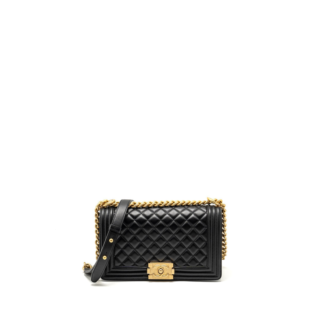 CHANEL MEDIUM BOY BAG CALFSKIN BLACK GHW