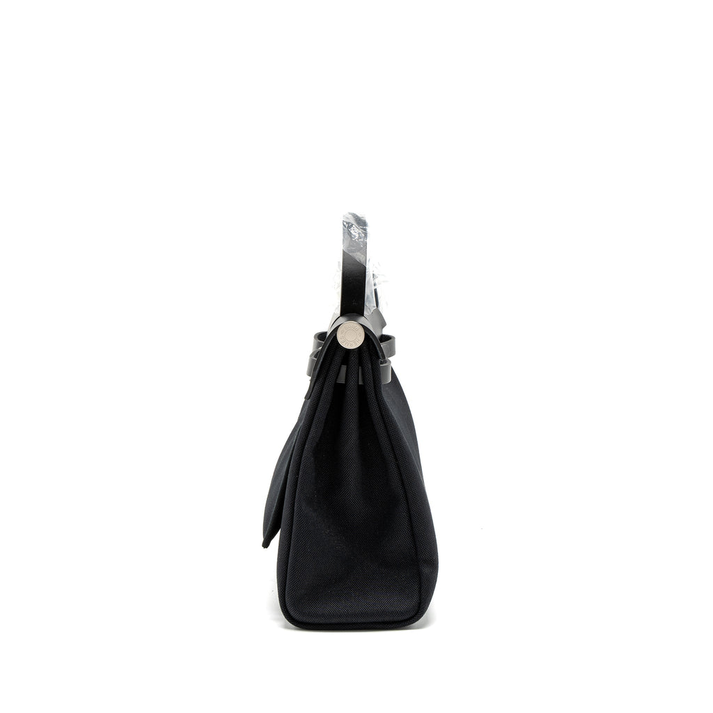 Hermes Herbag Zip 31 Bag Retourne Toile Militaries Canvas/Hunter Black SHW
