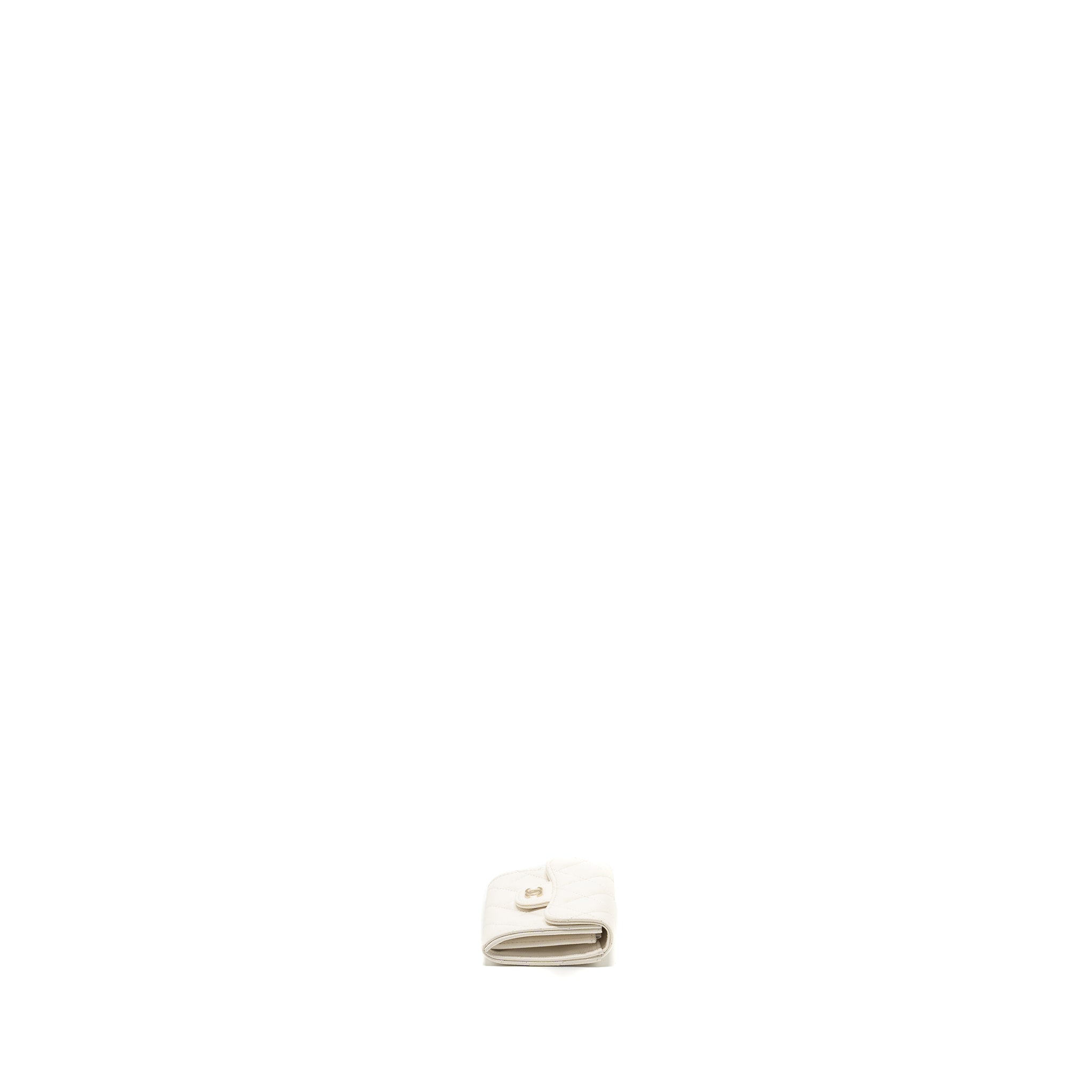CHANEL CLASSIC FLAP CARD HOLDER CAVIAR WHITE LGHW (MICROCHIP)