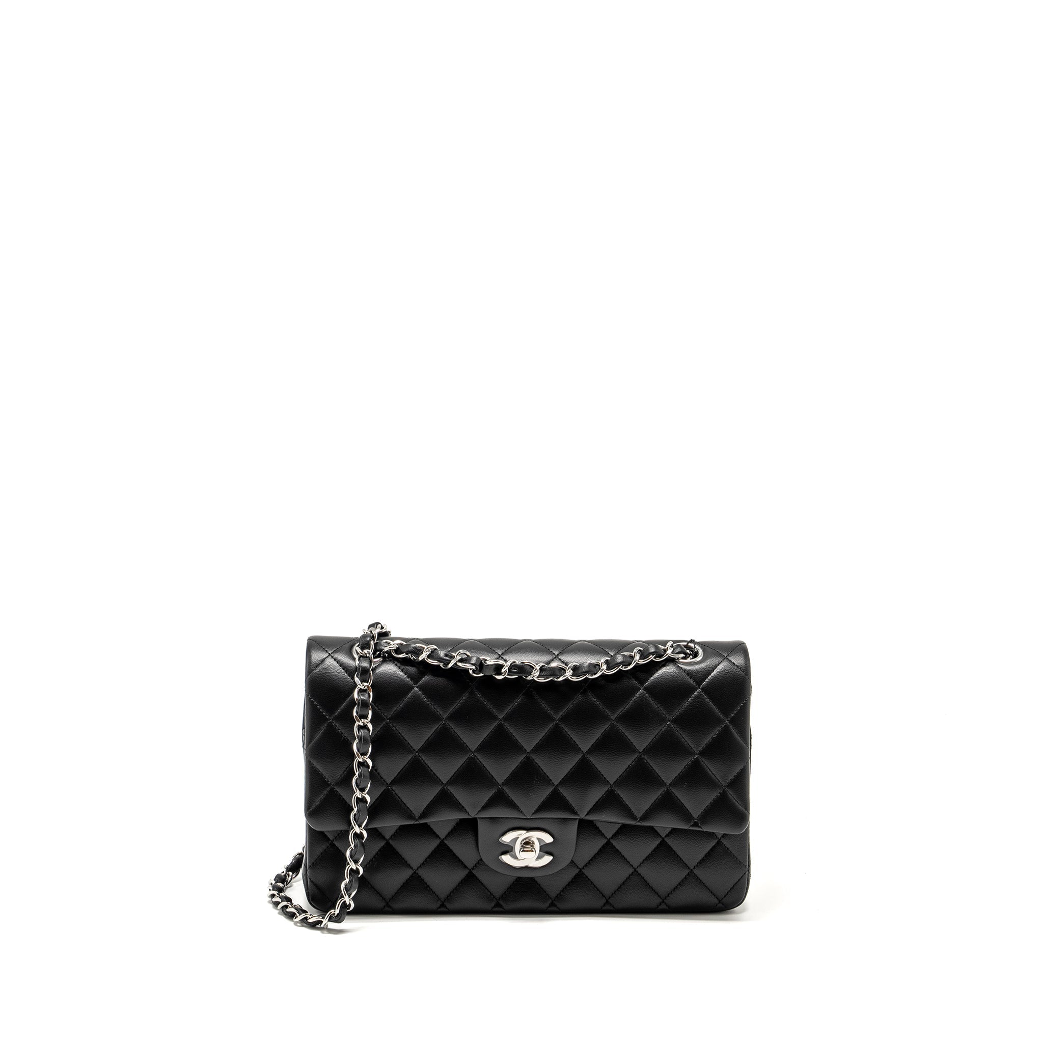 CHANEL MEDIUM CLASSIC DOUBLE FLAP BAG LAMBSKIN BLACK SHW (MICROCHIP)