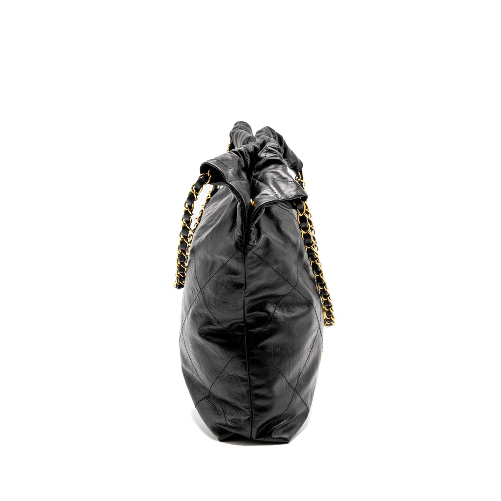 CHANEL 23A MEDIUM 22 BAG CALFSKIN BLACK GHW (MICROCHIP)