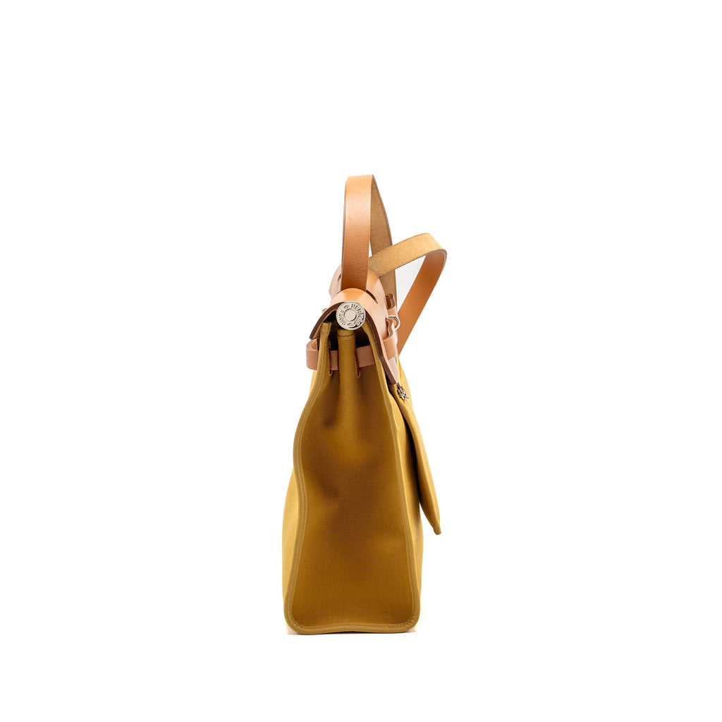 HERMES HERBAG 31 ZIP BAG CANVAS/HUNTER LEATHER SESAME/NATUREL SABLE SHW