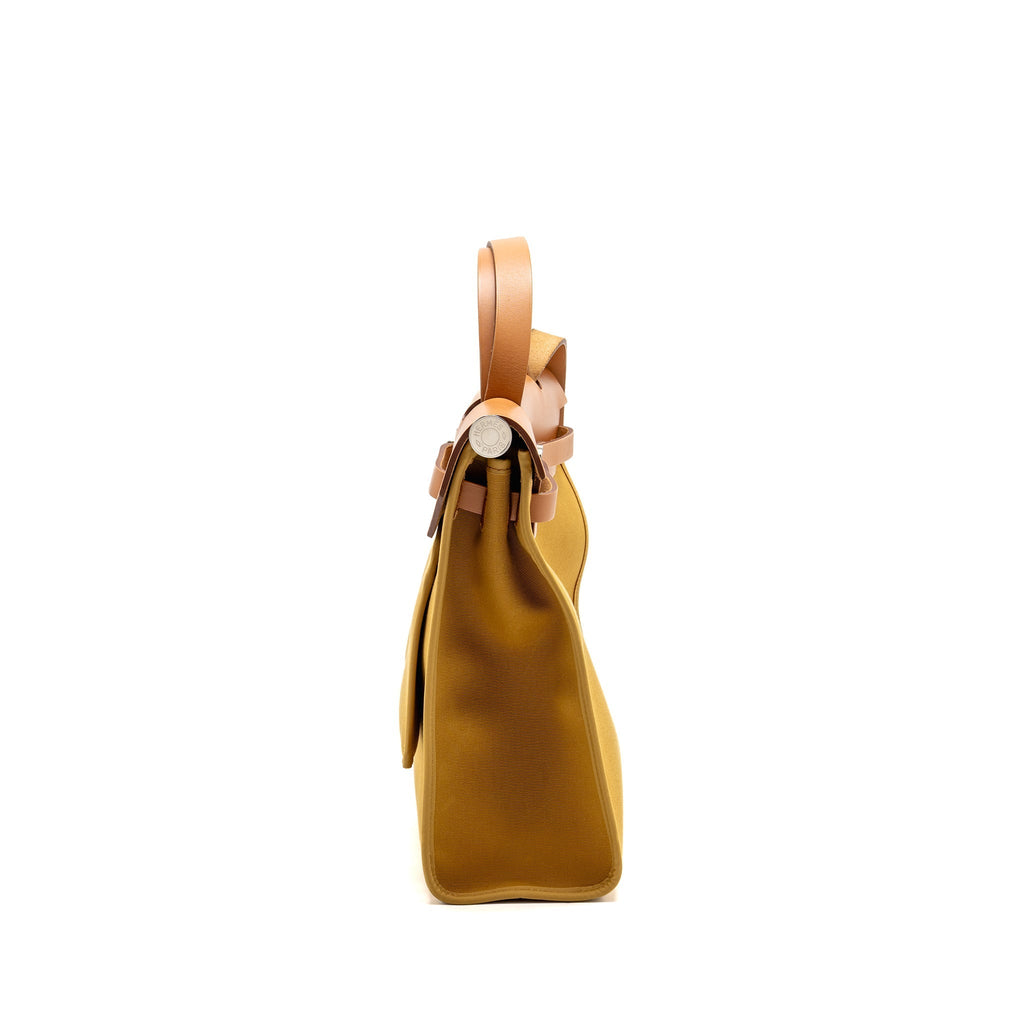 HERMES HERBAG 31 ZIP BAG CANVAS/HUNTER LEATHER SESAME/NATUREL SABLE SHW
