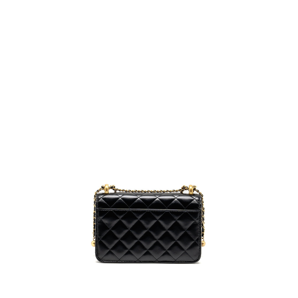 CHANEL 24C GOLD CRUSH WALLET ON CHAIN CALFSKIN BLACK GHW(MICROCHIP)