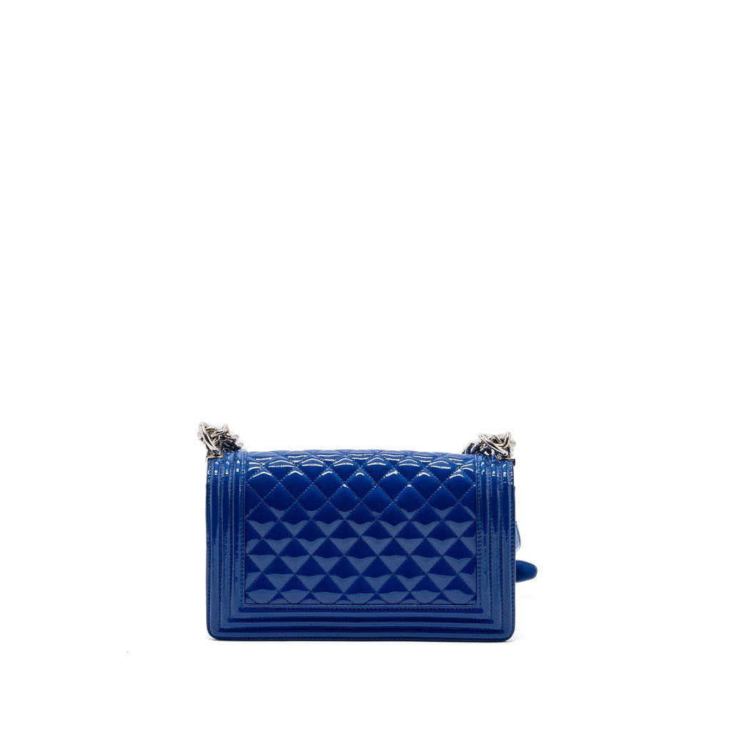 CHANEL MEDIUM BOY BAG PATENT DARK BLUE SHW