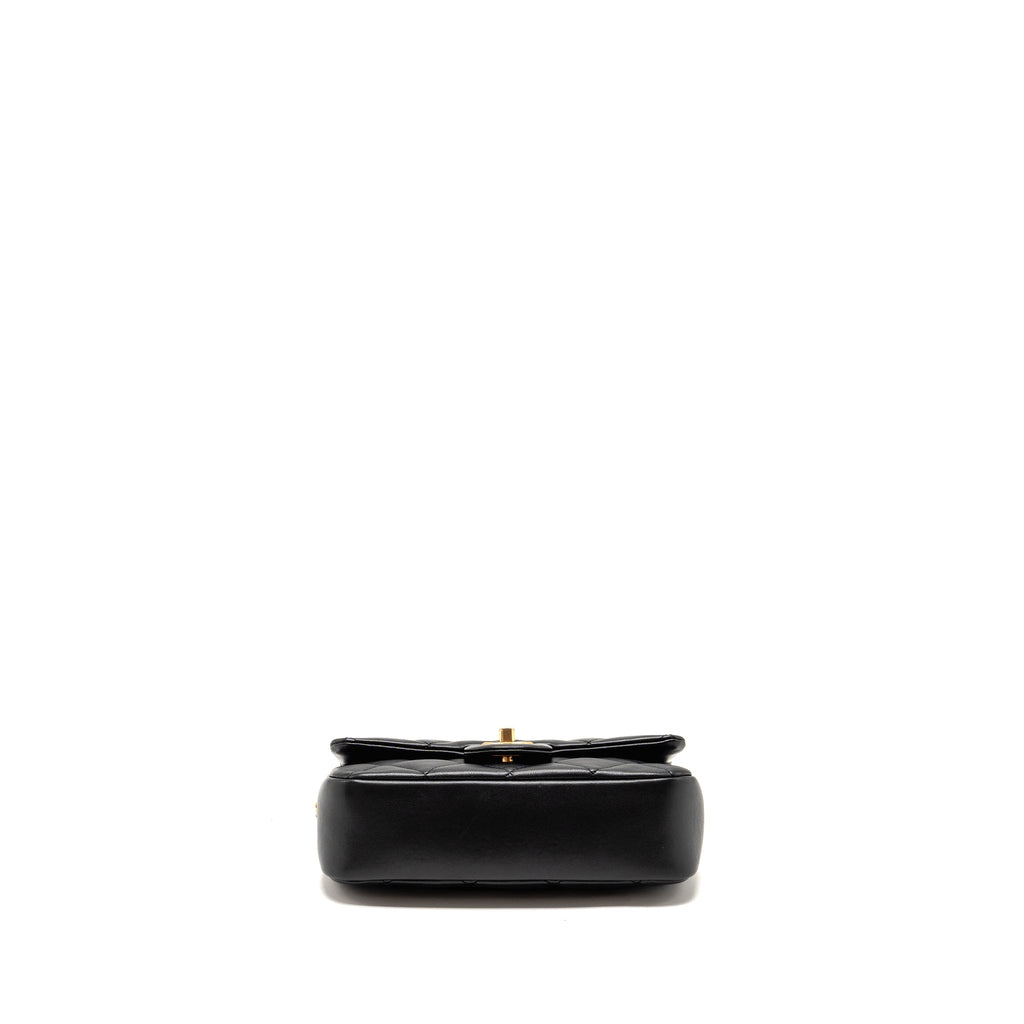 CHANEL 22B HEART CHAIN FLAP BAG LAMBSKIN BLACK GHW(MICROCHIP)