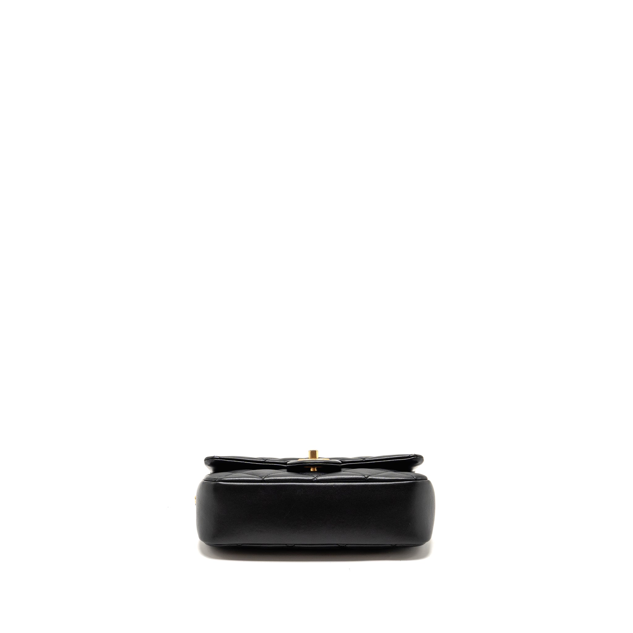 CHANEL 22B HEART CHAIN FLAP BAG LAMBSKIN BLACK GHW(MICROCHIP)