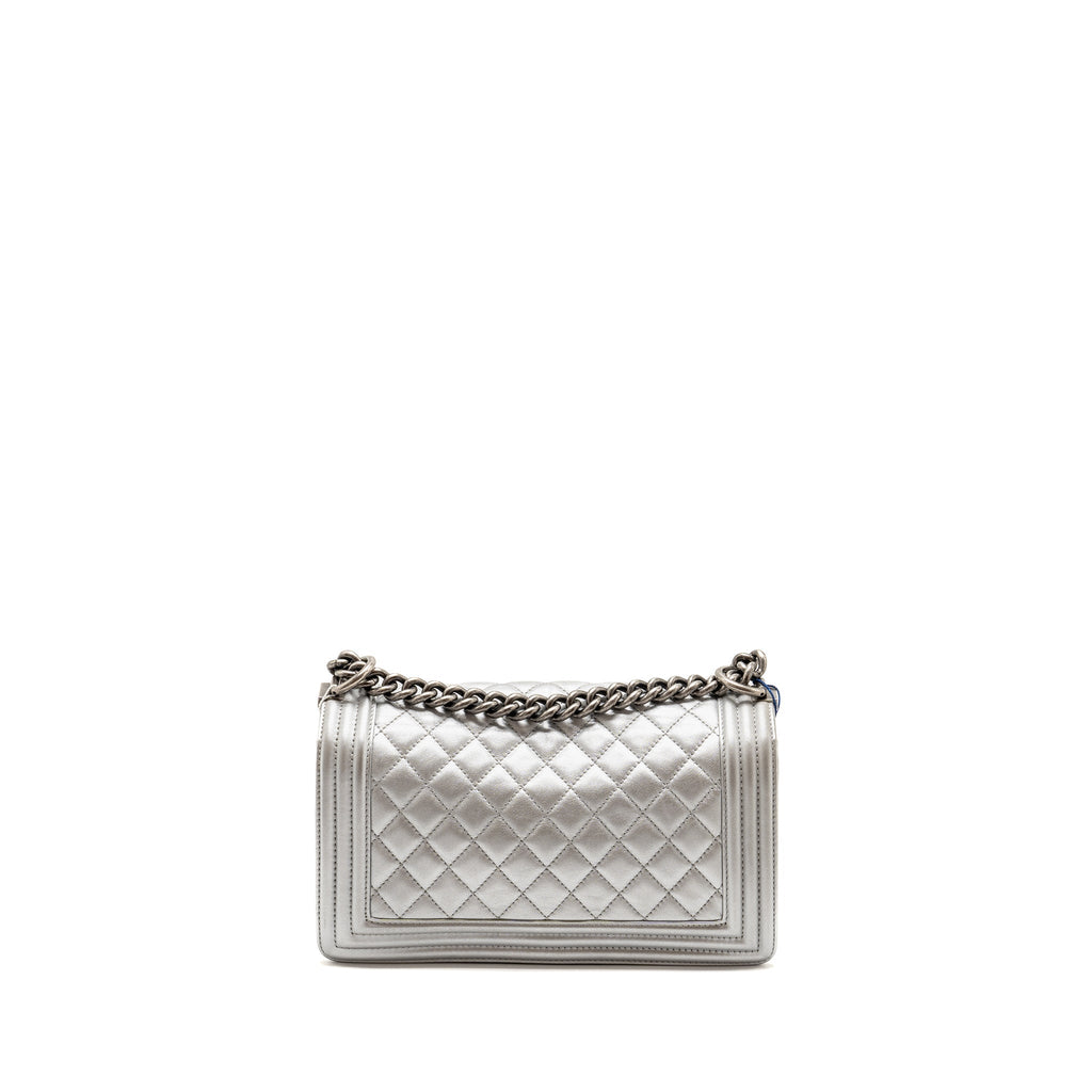 CHANEL MEDIUM BOY BAG LAMBSKIN SILVER SHW