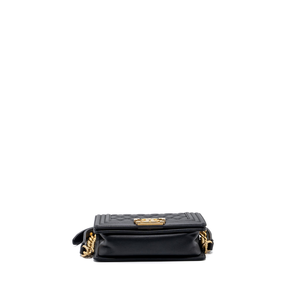 CHANEL SMALL BOY BAG CALFSKIN BLACK GHW