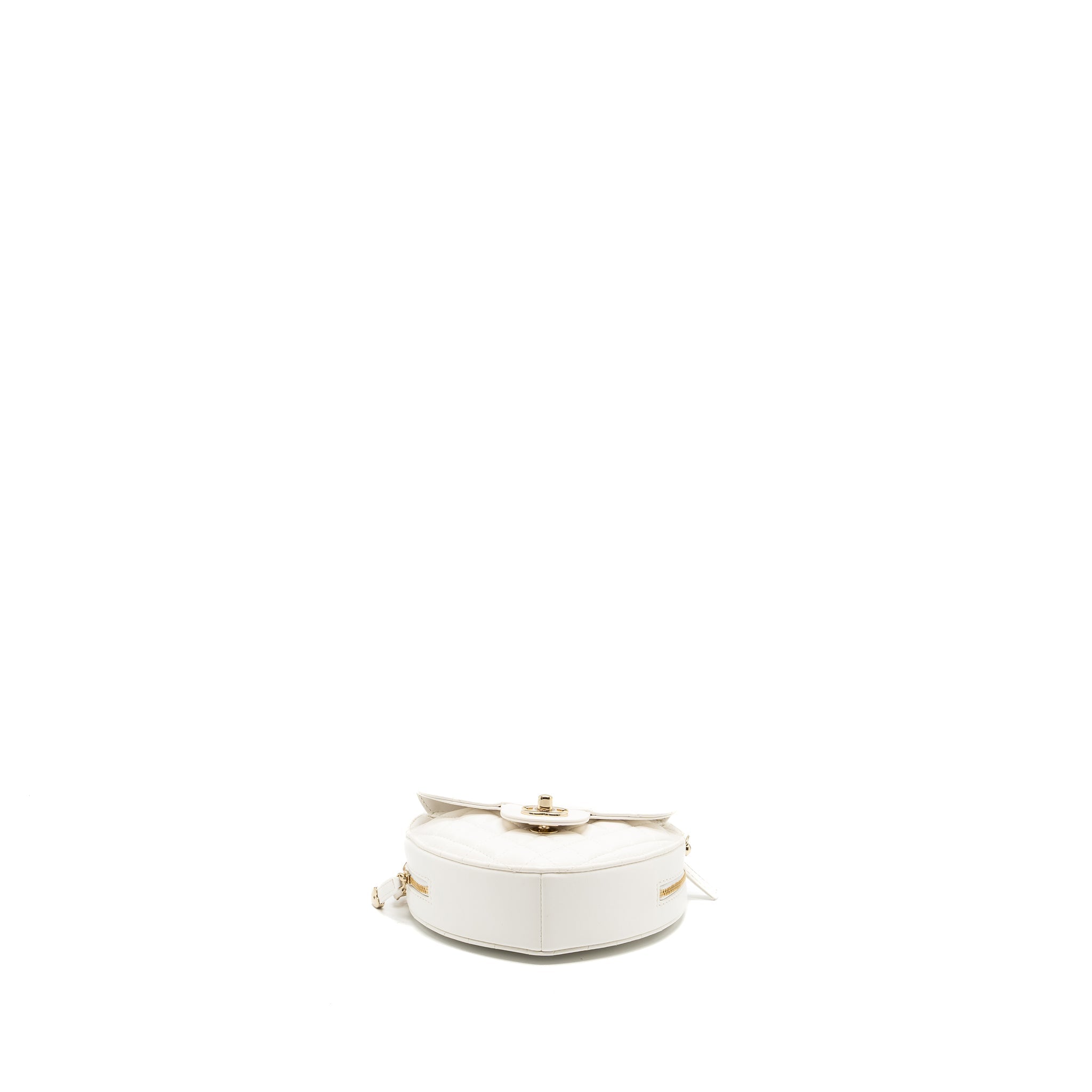 CHANEL 22S HEART BAG LAMBSKIN WHITE LGHW (MICROCHIP)