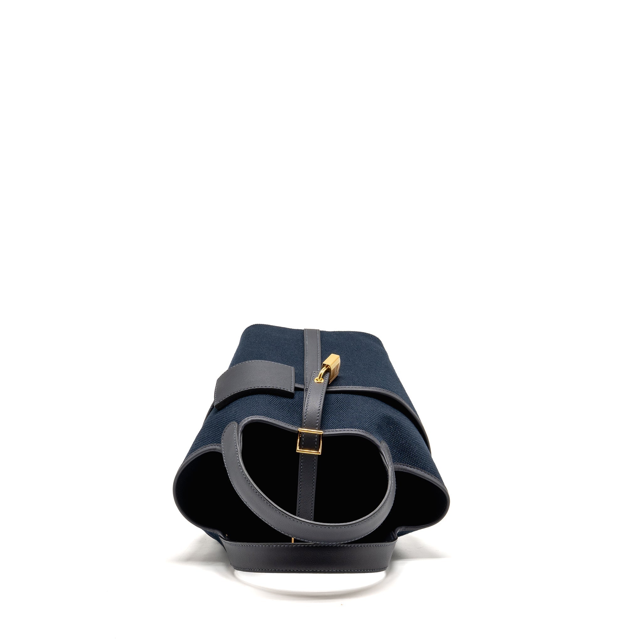 HERMES CARGO PICOTIN 18 LOCK BAG SWIFT / TOILE CANVAS BLUE MARINE / CABAN GHW