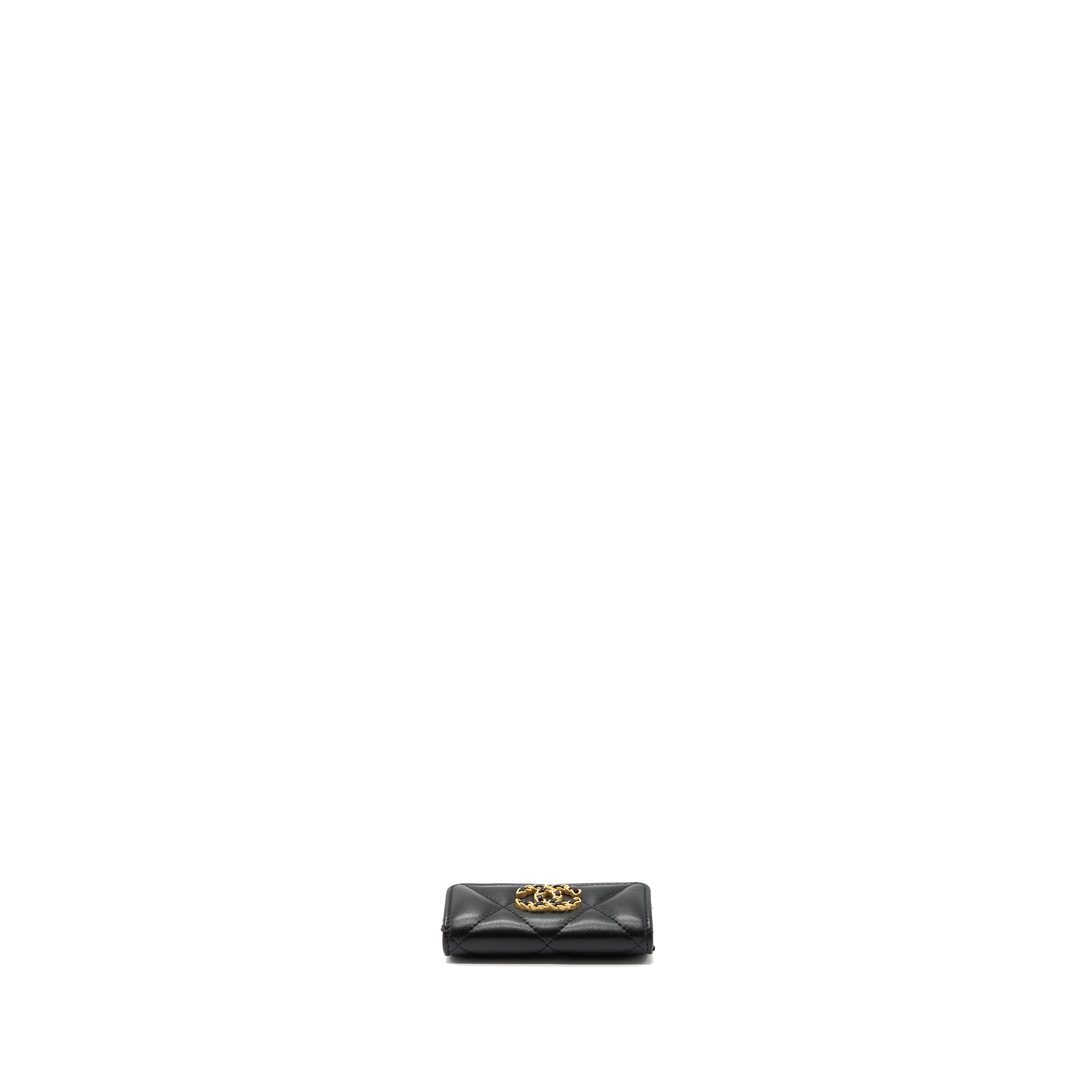 CHANEL 19 FLAP CARD HOLDER LAMBSKIN BLACK GHW (MICROCHIP)