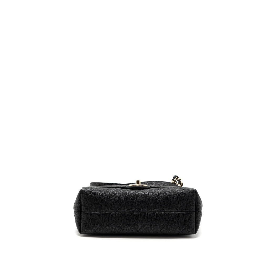 CHANEL FLAP BAG WITH CHAINS HANDLE QUILTED CALFSKIN BLACK GHW