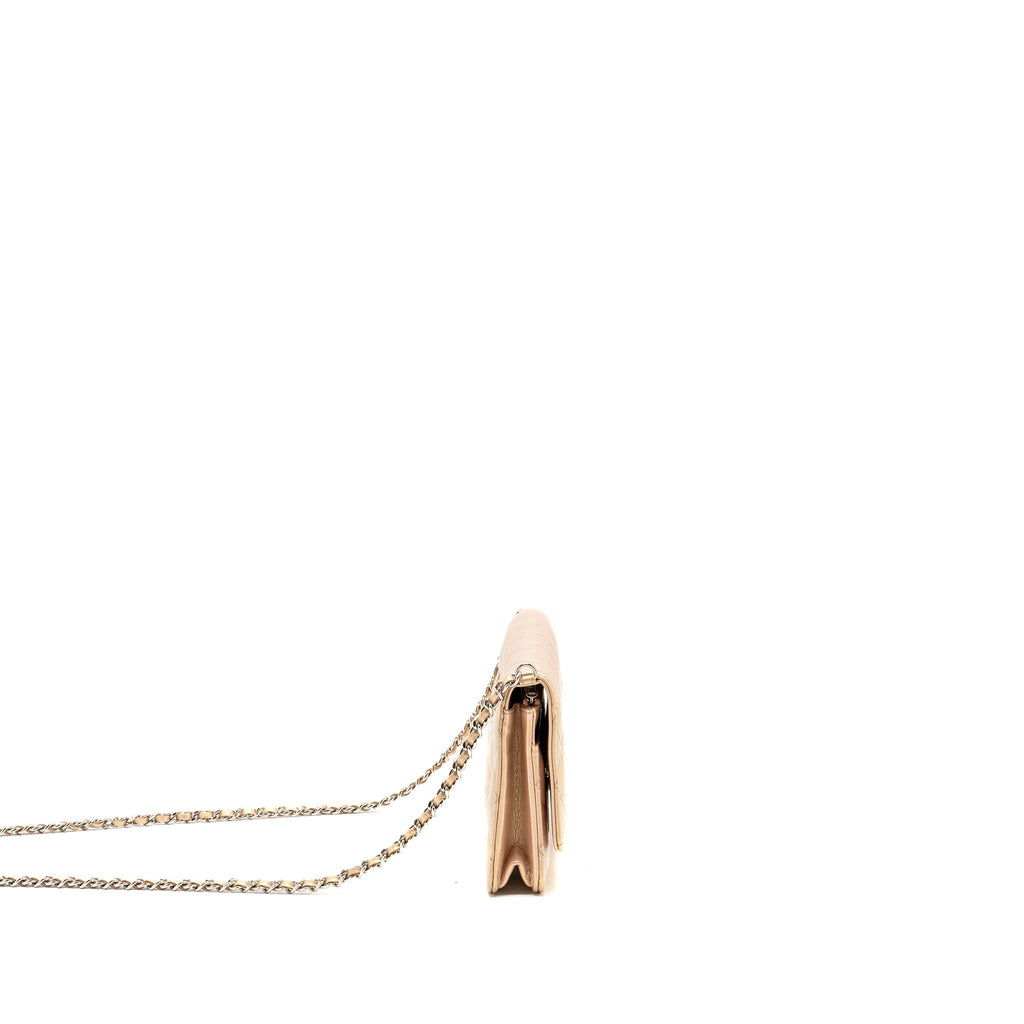 CHANEL CLASSIC WALLET ON CHAIN LAMBSKIN IRIDESCENT PINK SHW (MICROCHIP)