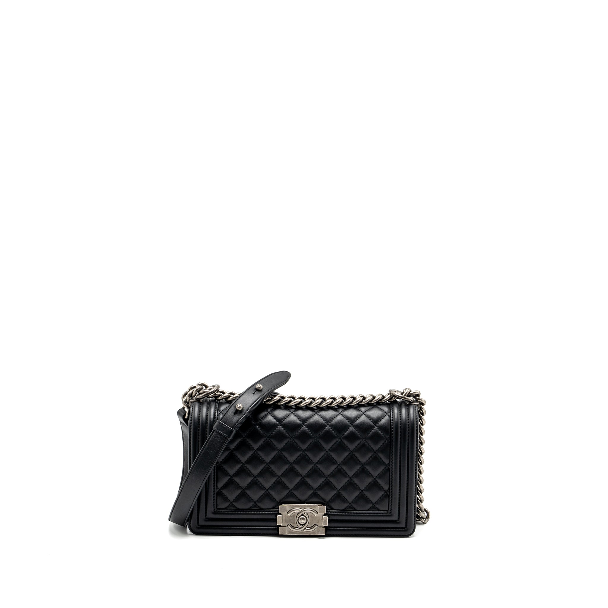 CHANEL MEDIUM BOY BAG LAMBSKIN BLACK RUTHENIUM HARDWARE