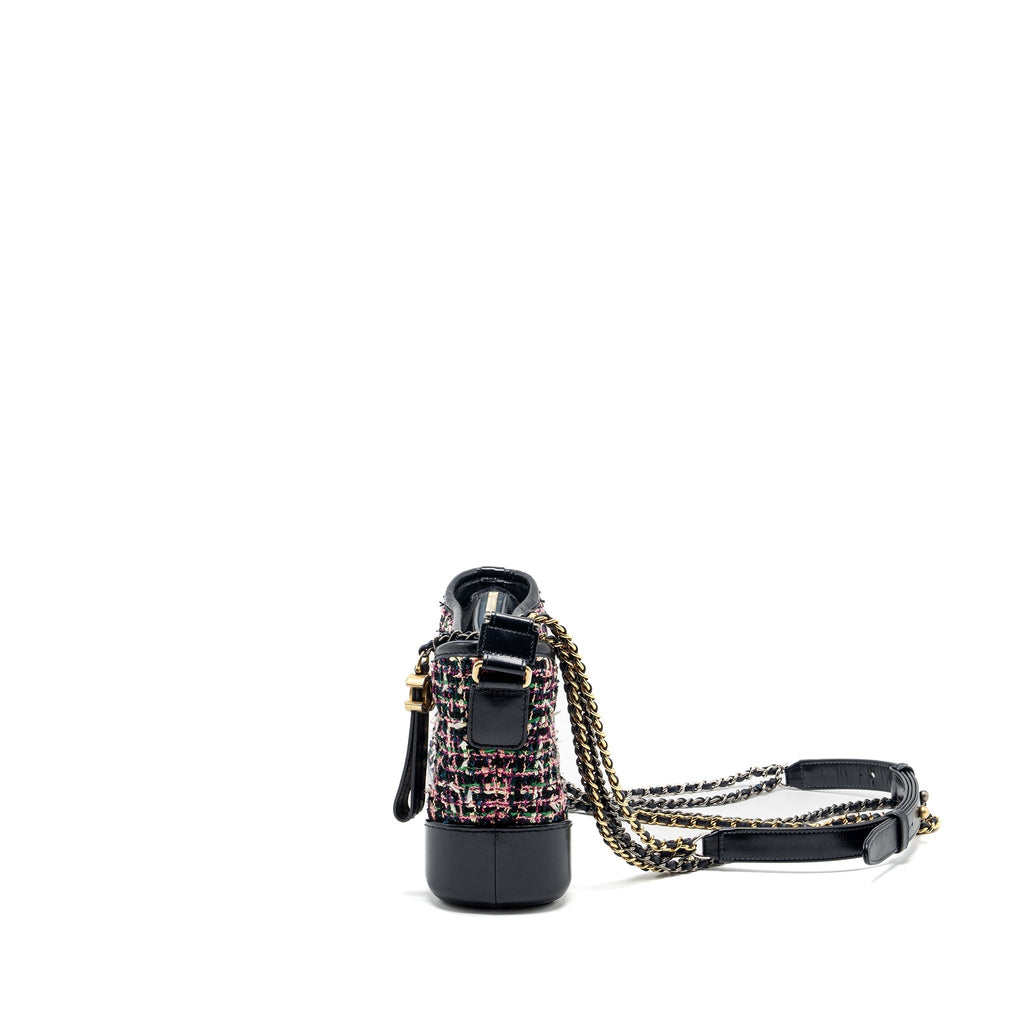 CHANEL SMALL GABRIELLE HOBO BAG TWEED/CALFSKIN MULTICOLOUR/MULTICOLOUR HARDWARE