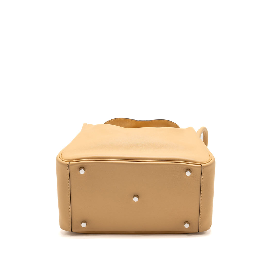 HERMES LINDY 30 SWIFT TRENCH SHW