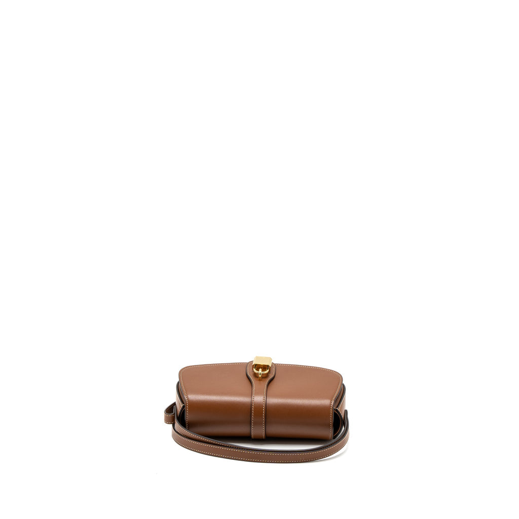 CELINE CLUTCH ON STRAP TABOU CALFSKIN TAN GHW