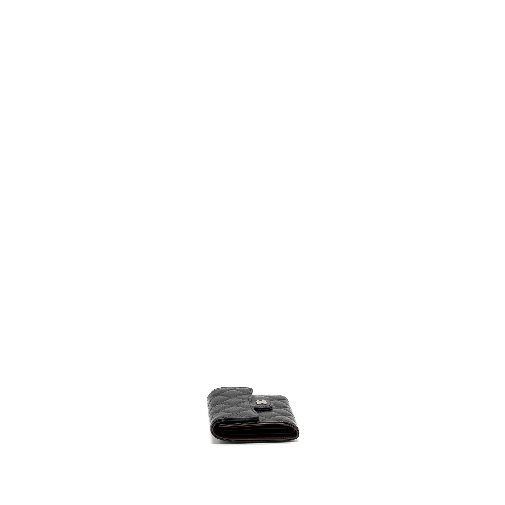 CHANEL CLASSIC COMPACT WALLET CAVIAR BLACK SHW (MICROCHIP)