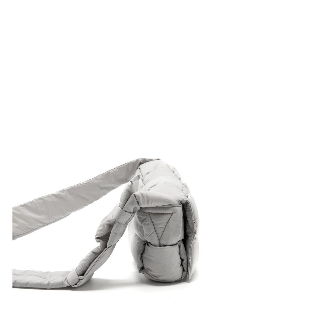 BOTTEGA VENETA PADDED TECH CASSETTE INTRECCIO NYLON LIGHT GREY SHW
