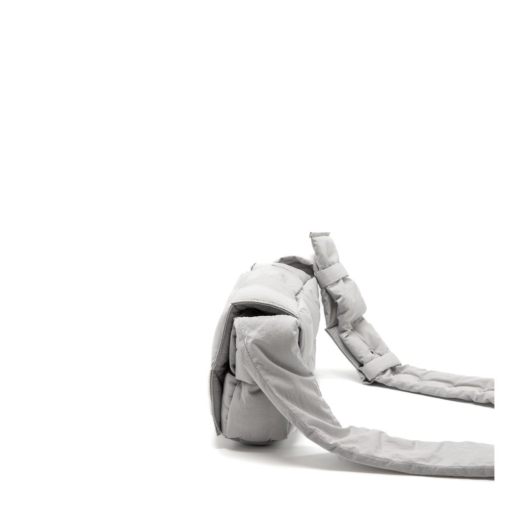 BOTTEGA VENETA PADDED TECH CASSETTE INTRECCIO NYLON LIGHT GREY SHW
