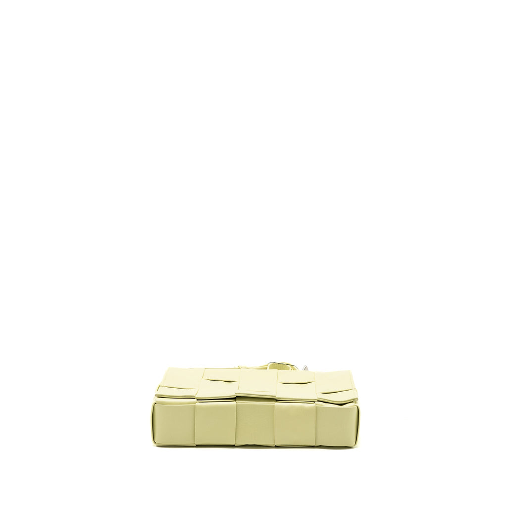 BOTTEGA VENETA SMALL CASSETTE BAG LEMON WASHED SHW