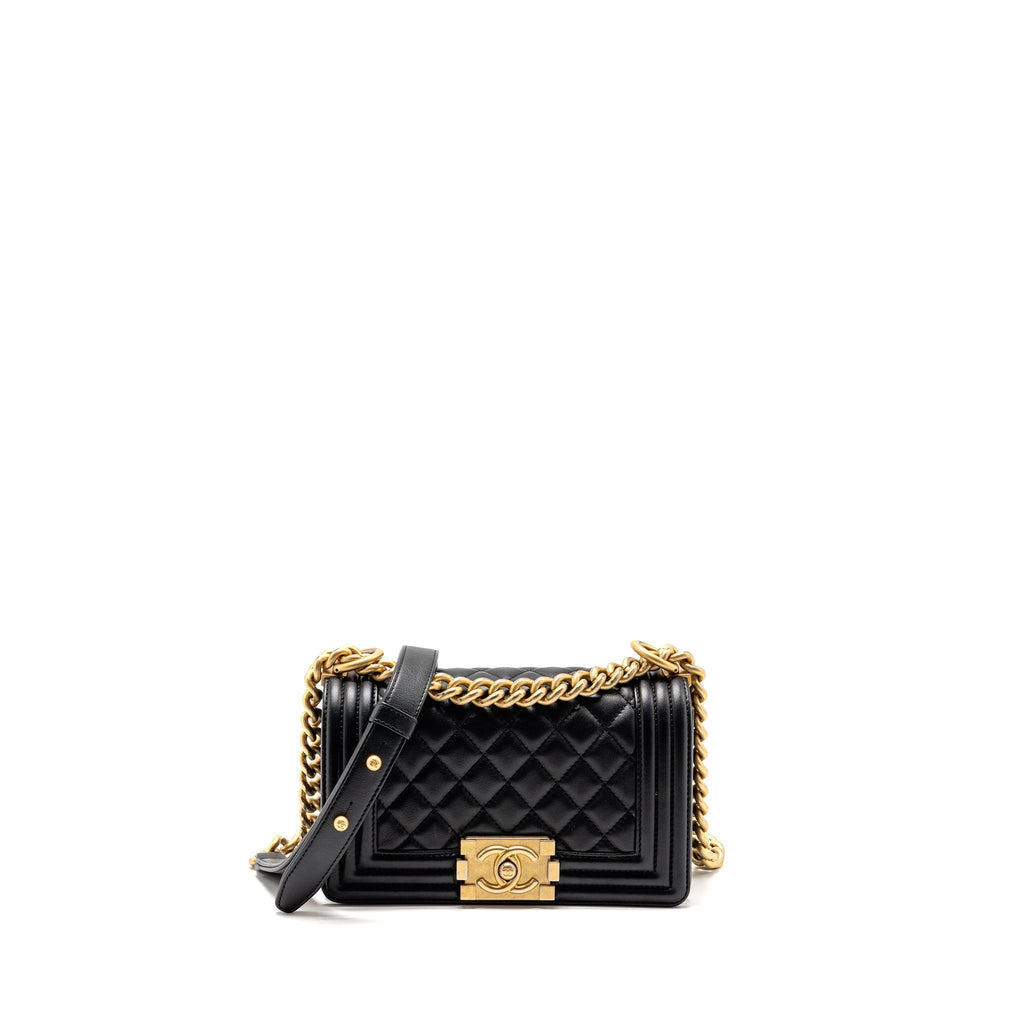 CHANEL SMALL BOY BAG CALFSKIN BLACK GHW