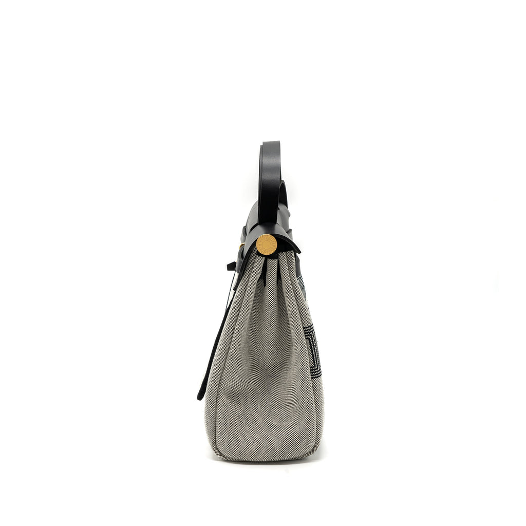HERMES HERBAG 31 ZIP BAG TOILE H PLUME CANVAS/ HUNTER LEATHER BLACK / ECRU GHW