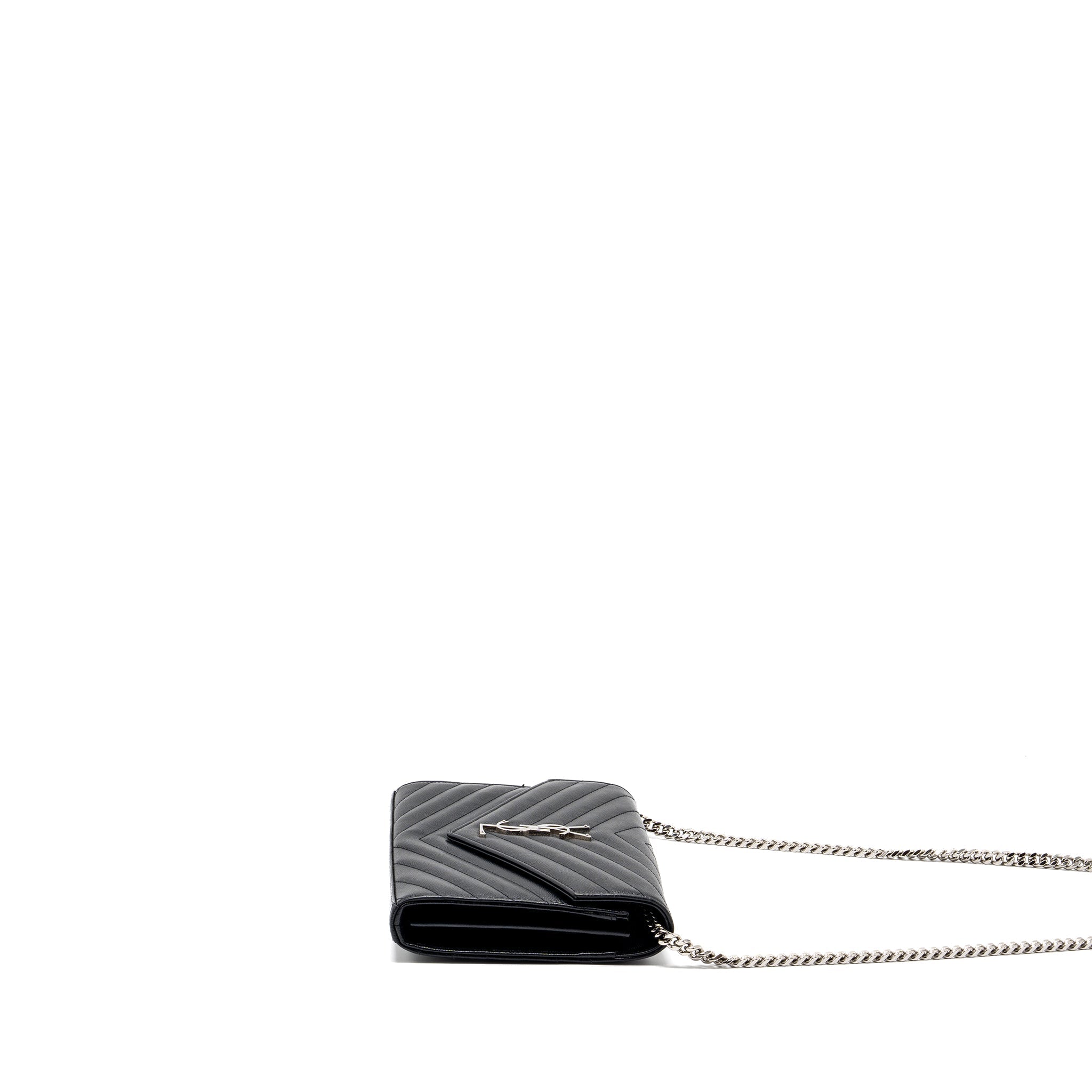SAINT LAURENT ENVELOP CHAIN BAG GRAINED CALFSKIN BLACK SHW
