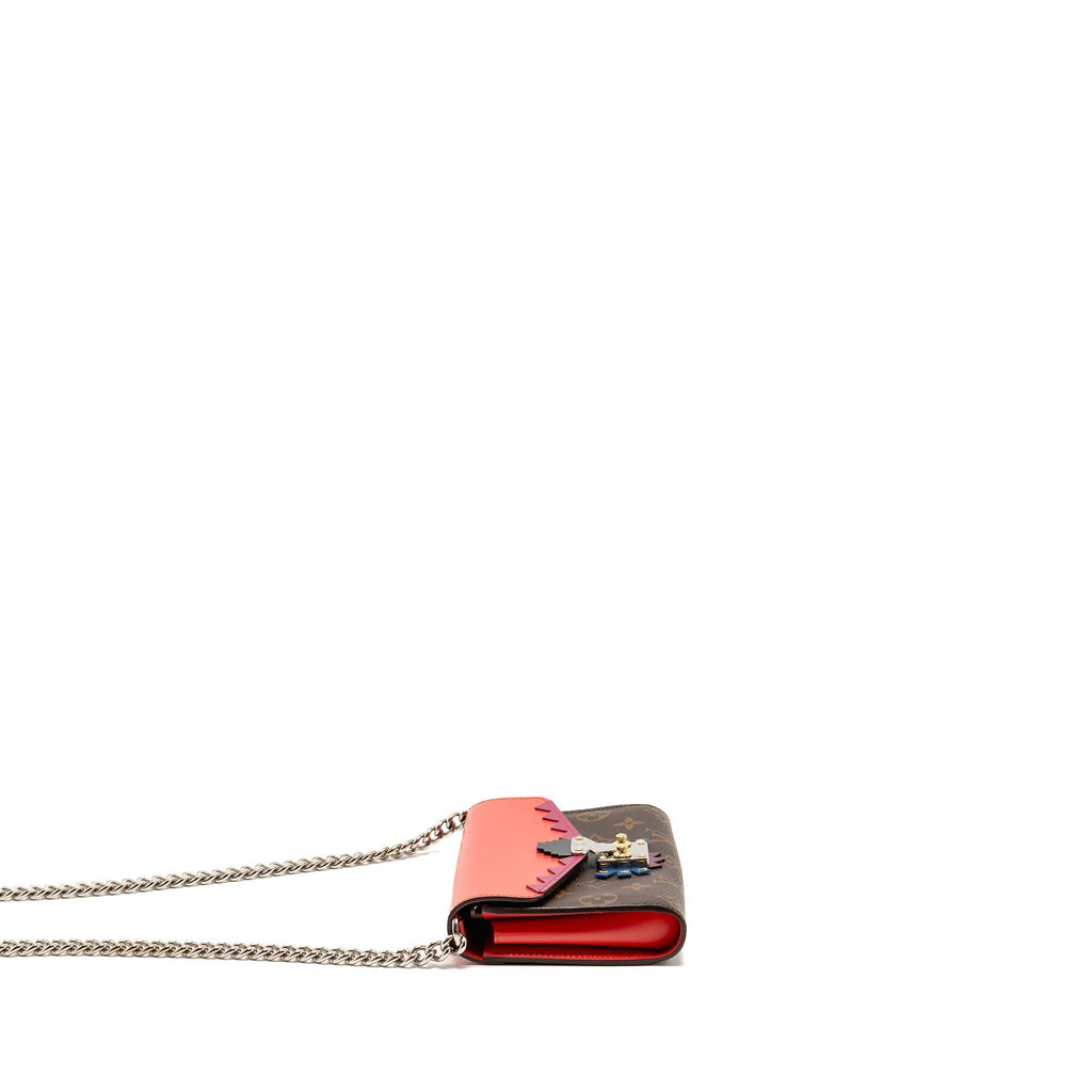 LOUIS VUITTON TOTEM CHAIN WALLET MONOGRAM CAVAS/CALFSKIN MULTICOLOUR WITH MULTICOLOUR HARDWARE