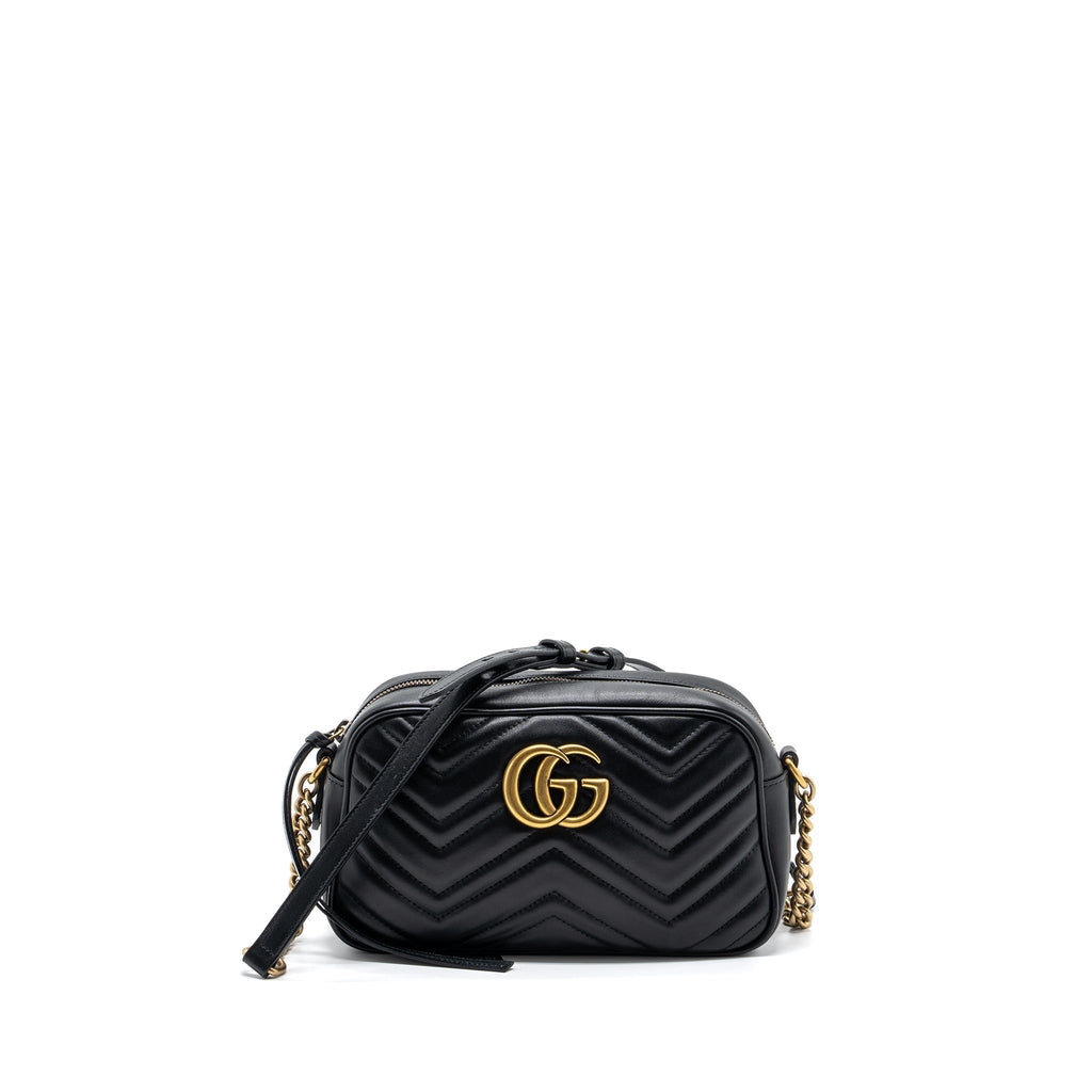 GUCCI GG MARMONT SMALL MATELASSÉ SHOULDER BAG