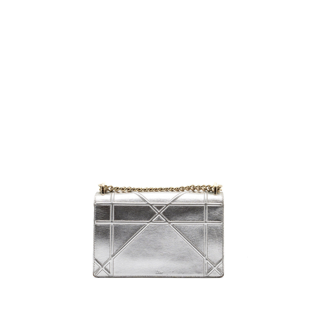 DIOR DIORAMA BAG GOATSKIN METALLIC SILVER LGHW
