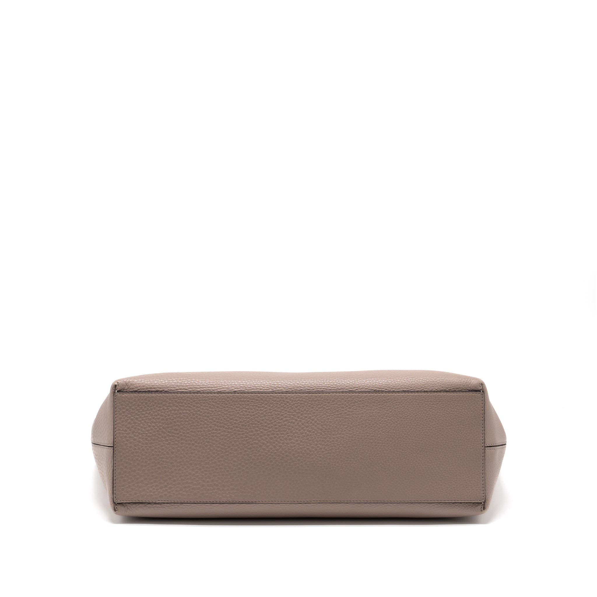 VALENTINO LARGE ROCKSTUD TOTE CALFSKIN PALE PINK LGHW