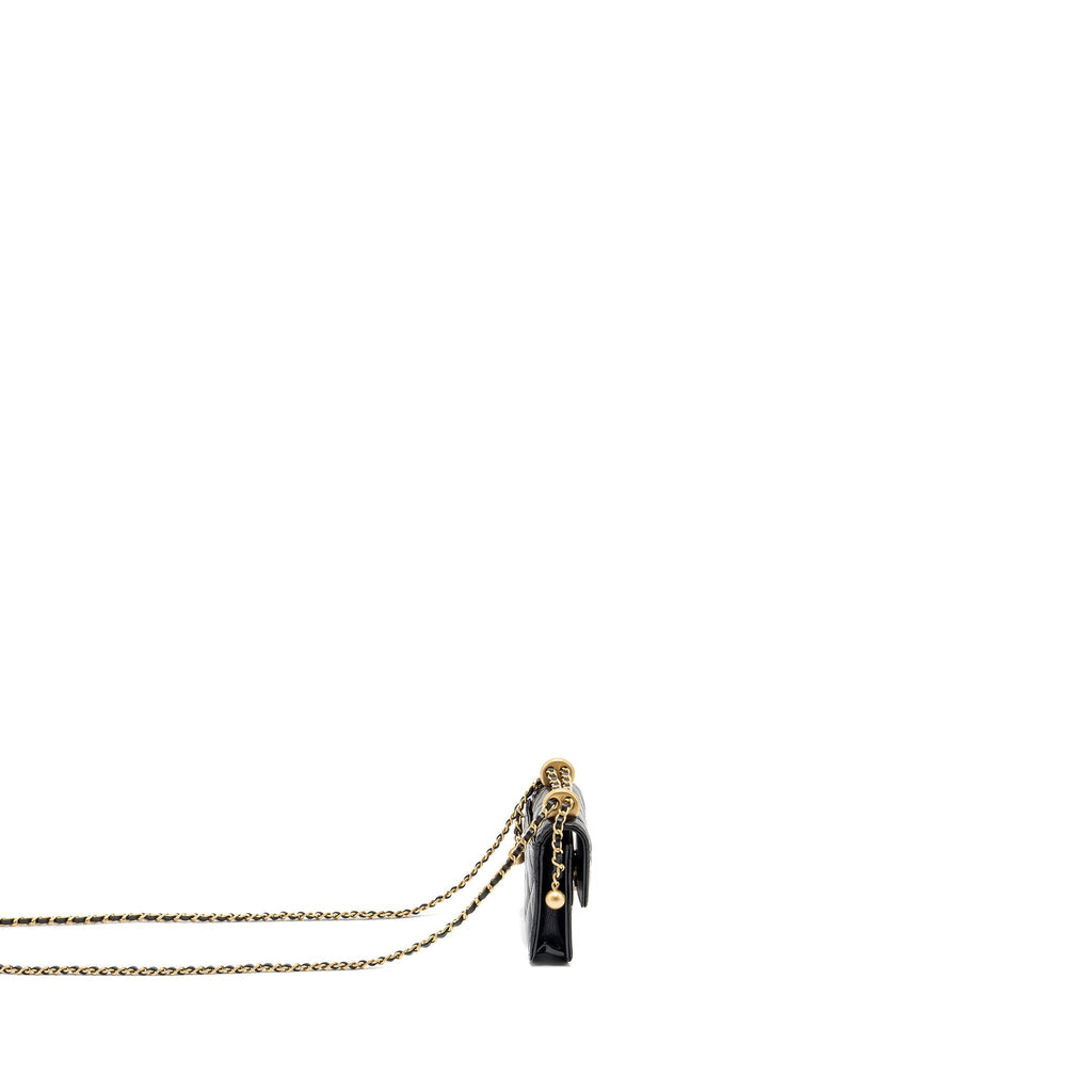 CHANEL 21A GOLD CRUSH COIN PURSE WITH CHAIN CALFSKIN BLACK GHW