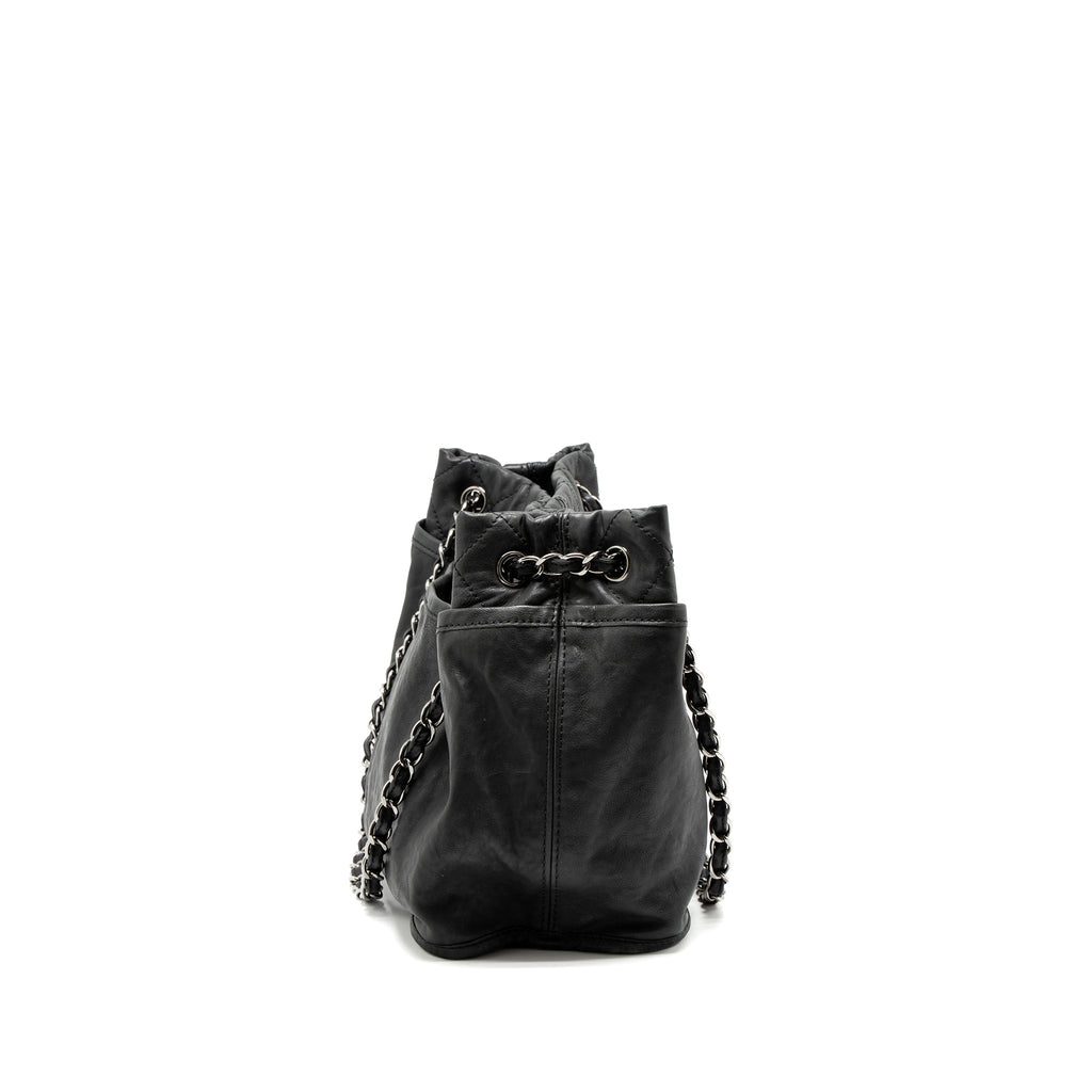 CHANEL TOTE BAG CALFSKIN BLACK SHW
