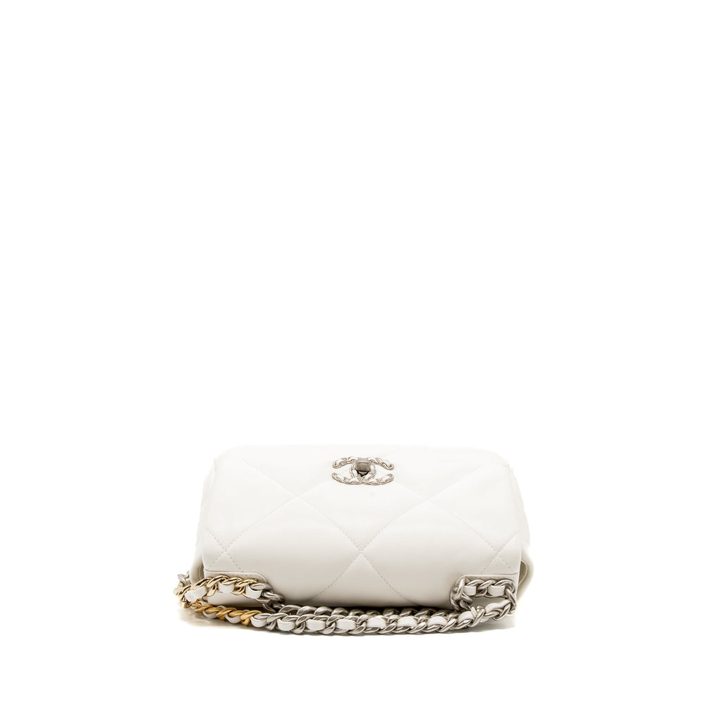 CHANEL SMALL 19 BAG LAMBSKIN WHITE MULTICOLOUR HARDWARE (MICROCHIP)