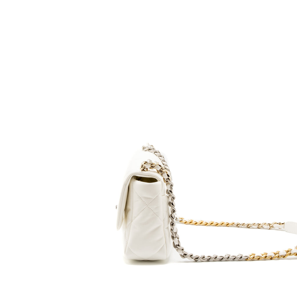 CHANEL SMALL 19 BAG LAMBSKIN WHITE MULTICOLOUR HARDWARE (MICROCHIP)
