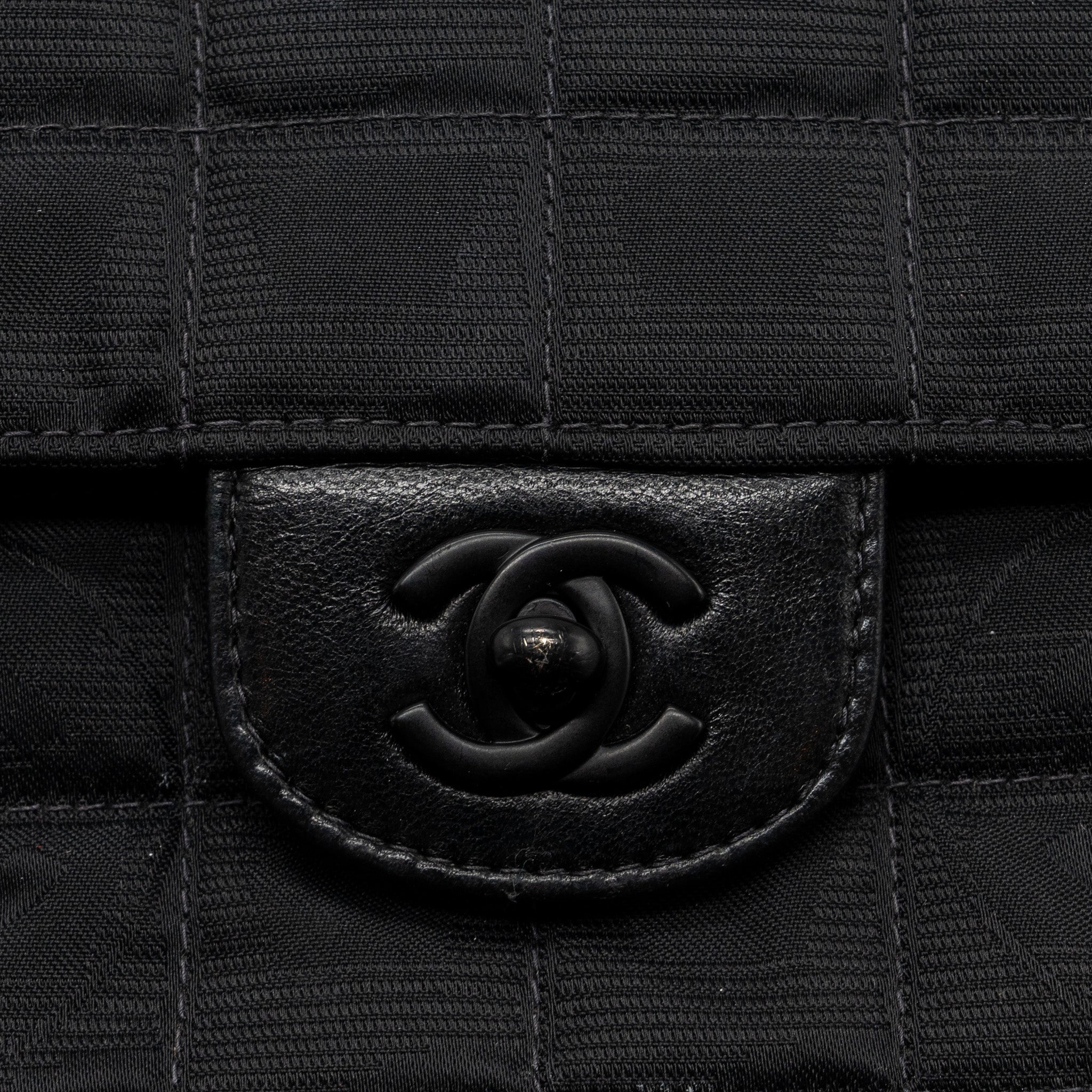 CHANEL VINTAGE FLAP BAG FABRIC BLACK WITH BLACK HARDWARE