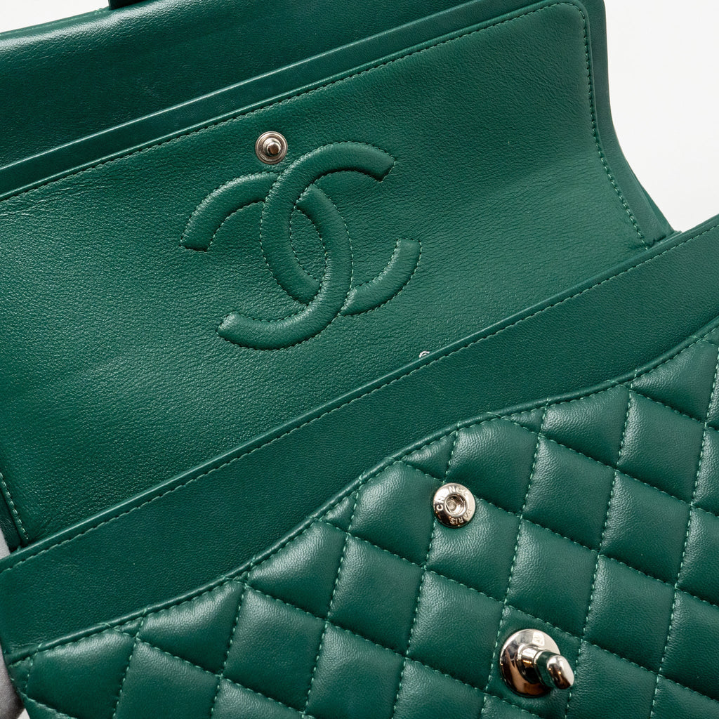 CHANEL MEDIUM CLASSIC DOUBLE FLAP BAG LAMBSKIN GREEN SHW